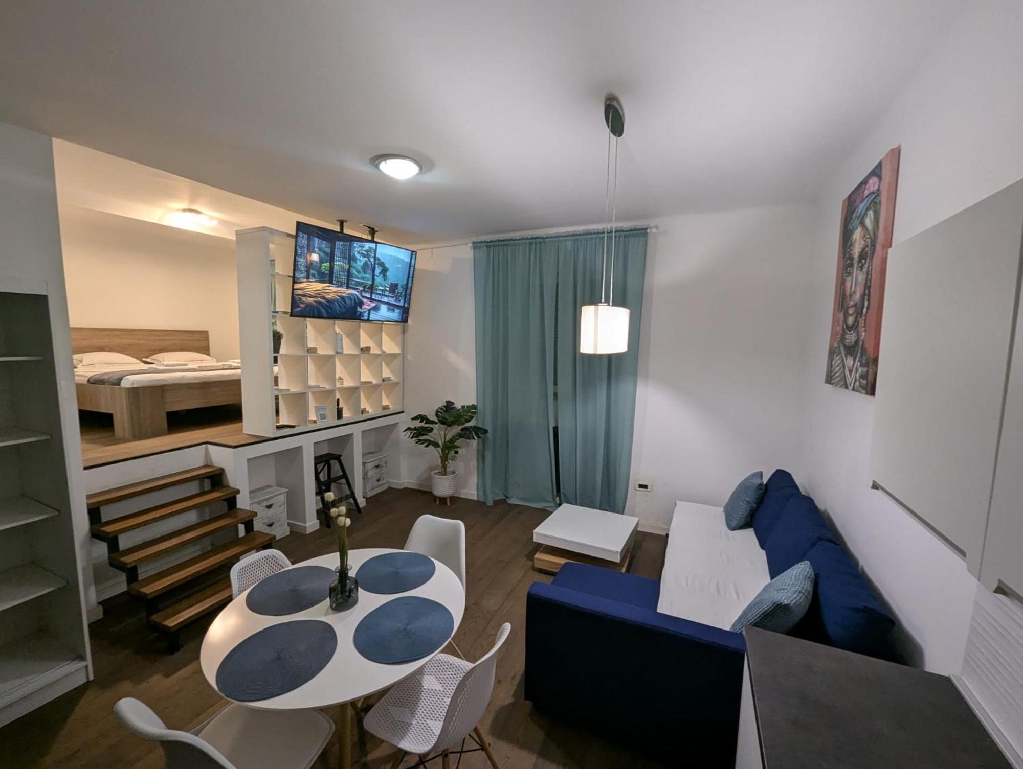 Fantabulous Downtown Abode W King Bed, 65" Tv, Washer And Tumble Dryer 자그레브 외부 사진